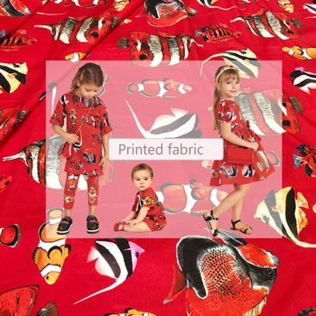 Итальянская роскошная брендовая ткань из 100% полиэстера с рисунком рыбы красного цвета для платья, ткани 