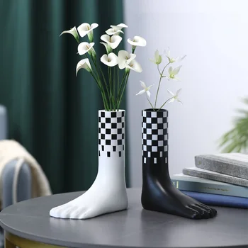 Новый продукт ваза для левой ножки из смолы, украшения ручной работы в скандинавском стиле, легкие роскошные украшения для гостиной, украшения для дома